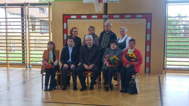 20171008_120850_HDR.jpg - HB = 0,5,-7 FN=0 lidx=281.00   FM0   FC111110111:zzzzzz0 8119e97804388ca4f232c1c814c0 bac 27147 e0c1403159 b0f101d147 d1f12d1135 d0412ca14d 85a ceb153 d4c131c159 e1813fd153 bab10fb