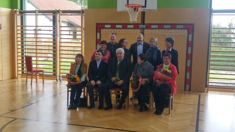 20171008_122500_HDR.jpg - HB = 0,5,-7 FN=3 lidx=291.00   FM3   FC111111111:zzzzzz0 81239578043885a4b240c24614c0 bac2fd159 517 157147 538 14b135 3d8  cb14d 315  9e153 422  bb159 41c  b315d 3d8  be153 39e  cc