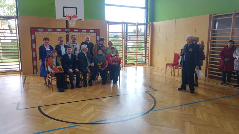 20171008_122817_HDR.jpg - HB = 0,5,-7 FN=0 lidx=292.00   FM0   FC111011001:zzzzzz0 b124 078043874441663838014c0 bac2fd1592013188e14722331a0b13522731c151231954186813b149415221411c8d1b9f14720f31edb14d256c21af1532739233515928bf234915324d720ec